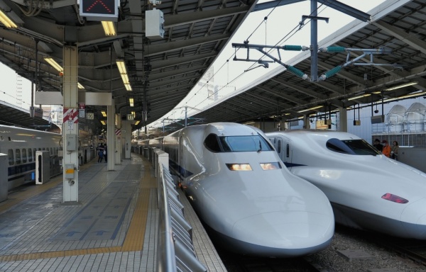 Japan-Dokus 2018 #03: Reise im Shinkansen